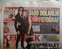 Hürriyet Gazetesi Kelebek Eki 14 Mart 2007 Zeynep Tokuş Oy İçin Yapılan Bir Oyun - Üç Nesil Bir Arada - GZ44321 - 1