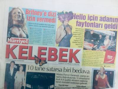 Hürriyet Gazetesi Kelebek Eki 17 Haziran 2004 - Çıplak Ayaklı Ve Dövmeli Candan GZ43399 - 2