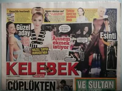 Hürriyet Gazetesi Kelebek Eki 17 Mayıs 2012 Nazlı Saygı Duruşunda - Tuncay Şanlının Gözlüklü İmajı - GZ44349 - 2