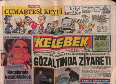 Hürriyet Gazetesi Kelebek Eki 17 Şubat 1990 - Nukhet Durudan Defile GZ63411 - 2
