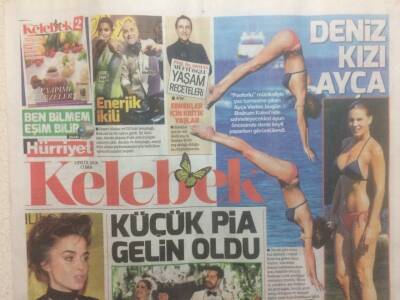 Hürriyet Gazetesi Kelebek Eki 2 Eylül 2016 - Deniz Kızı Ayça Varlıer GZ29228 - 1