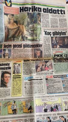 Hürriyet Gazetesi Kelebek Eki 20 Mart 1989 - Harika Avcı Aldattı GZ113730 - 2