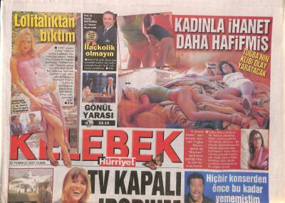 Hürriyet Gazetesi Kelebek Eki 20 Temmuz 2007 - Serdar Ortaç Ve Dansözleri GZ80018 - 1