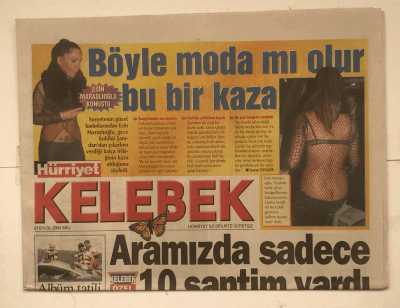 Hürriyet Gazetesi Kelebek Eki 21 Eylül 2004 - Aramızda Sadece 10 Santim Vardı GZ5435 - 2