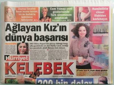 Hürriyet Gazetesi Kelebek Eki 21 Haziran 2005 Cem Yılmaz Yeni Gösterisine Türk Türk Sinemasını Anlatacak - GZ37722 - 1