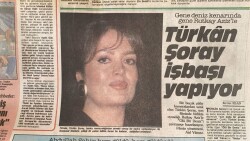 Hürriyet Gazetesi Kelebek Eki 21 Temmuz 1989 - Gene Deniz Kenarında Gene Rutkay Azizle Türkan Şoray İşbaşı Yapıyor GZ90718 - 2