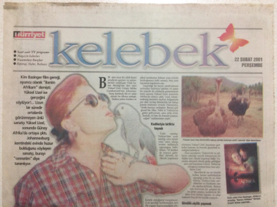 Hürriyet Gazetesi Kelebek Eki 22 Şubat 2001 - Yüksel Uzelin Yeni Hayatı Benim Afrikam GZ24923 - 1