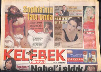 Hürriyet Gazetesi Kelebek Eki 23 Kasım 2006 - Banu Zorluya Kaza Şoku - Sophia Lorenin Tacı Penelope Cruzda GZ119541 - 1