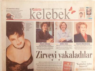 Hürriyet Gazetesi Kelebek Eki 24 Haziran 1998 - Emel Müftüoğlu Bu Kez Çok Özel GZ38977 - 1