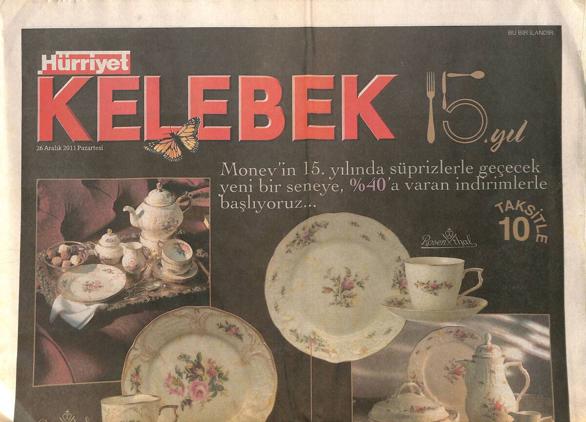 Hürriyet Gazetesi Kelebek Eki 26 Aralık 2011 - Cem Yılmaz'la Bulutların Üstünde - Sibel Can Yeni Yılda Aynı Adreste GZ155029 - 1