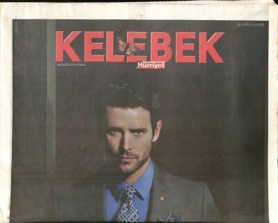 Hürriyet Gazetesi Kelebek Eki 26 Eylül 2014 - Berrak Tüzünataçtan Açık Açık - Yine Tuğba Özerk Yine Murat Aşık GZ125724 - 1