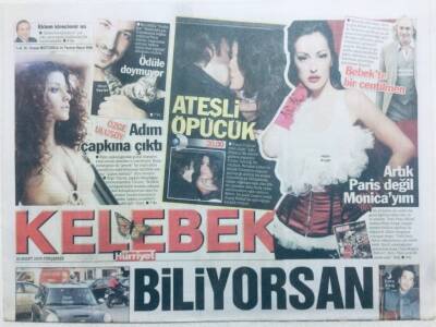 Hürriyet Gazetesi Kelebek Eki 26 Mart 2009 - Özcan Deniz Ve Aşk Yakar GZ42758 - 1