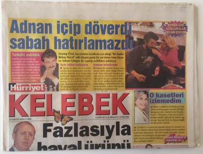 Hürriyet Gazetesi Kelebek Eki 28 Mayıs 2004 - Zeynep Özalın Hayatından Kesitleri Yer Aldığı Bir Kadın Birkaç Hayat Adlı Kitap İle İlgili Açıklamaları GZ20837 - 1