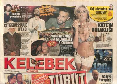 Hürriyet Gazetesi Kelebek Eki 30 Ağustos 2012 - Cem Özer Haklı Mı ? - Katein Kulaklığı GZ116707 - 1