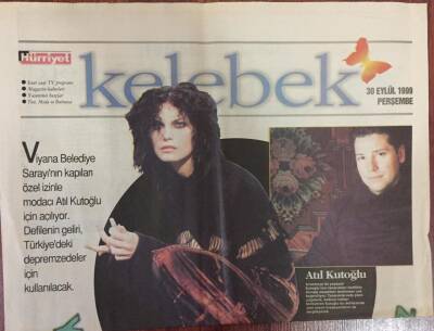 Hürriyet Gazetesi Kelebek Eki 30 Eylül 1999 - Viyana Belediye Sarayının Kapıları Özel İzinle Modacı Atıl Kutoğlu İçin Açılıyor GZ18655 - 1