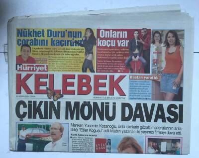 Hürriyet Gazetesi Kelebek Eki 30 Nisan 2004 - Çikın Mönü Davası GZ8517 - 1