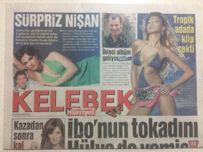 Hürriyet Gazetesi Kelebek Eki 31 Ekim 2006 - İbonun Tokadını Hülya Avşarda Yemiş GZ27174 - 1