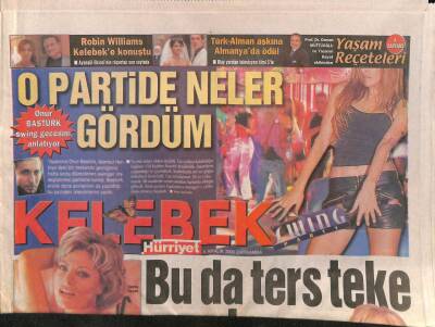 Hürriyet Gazetesi Kelebek Eki 6 Aralık 2006 - Robin Williams Kelebeke Konuştu GZ80130 - 1