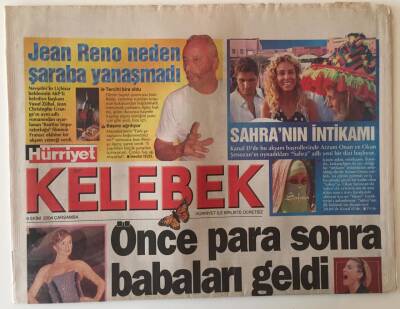 Hürriyet Gazetesi Kelebek Eki 6 Ekim 2004 - Önce Para Sonra Babaları Geldi Ebru Gündeş Babasıyla Sorunlarını Giderdi , Özcan Deniz Babasıyla Barıştı ... GZ22055 - 1