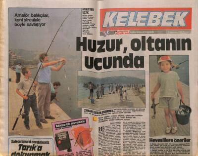 Hürriyet Gazetesi Kelebek Eki 7 Ağustos 1988 - Gönül Ülkü Ve Gazanfer Özcan Torunları Özcan Tarıkı Ancak Uzaktan Seviyorlar GZ94076 - 1