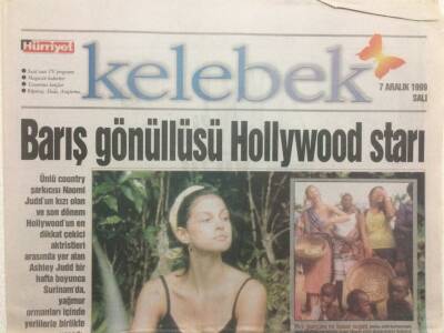 Hürriyet Gazetesi Kelebek Eki 7 Aralık 1999 - Barış Gönüllüsü Star GZ35580 - 1