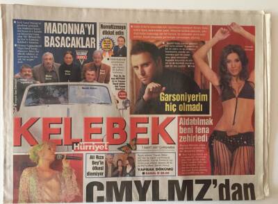 Hürriyet Gazetesi Kelebek Eki 7 Mart 2007 - Cem Yılmazdan Son Bombalar GZ10957 - 1