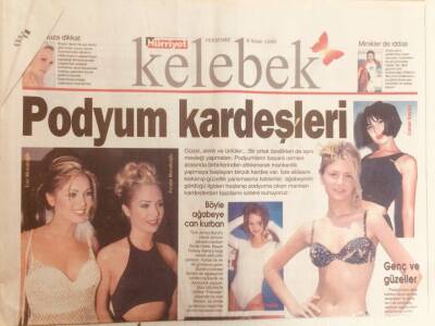 Hürriyet Gazetesi Kelebek Eki 8 Nisan 1999 - Podyum Kardeşleri GZ38969 - 1