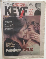 Hürriyet Gazetesi Keyif Eki -27 Ocak 2002 - Vizyonda İki Yeni Film Ve O Kadın Penelope Cruz - GZ43552 - 1