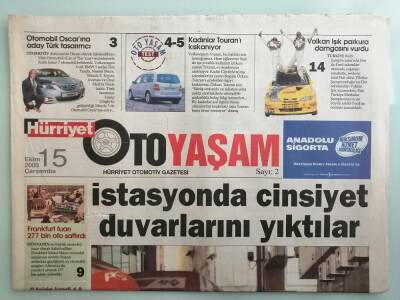 Hürriyet Gazetesi Oto Yaşam Eki 15 Ekim 2003 Otomobil Oscarına Aday Türk Tasarımcı -GZ14820 - 1