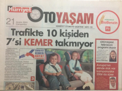 Hürriyet Gazetesi Oto Yaşam Eki 21 Aralık 2005 - Trafikte 10 Kişiden 7si Kemer Takmıyor GZ23843 - 1