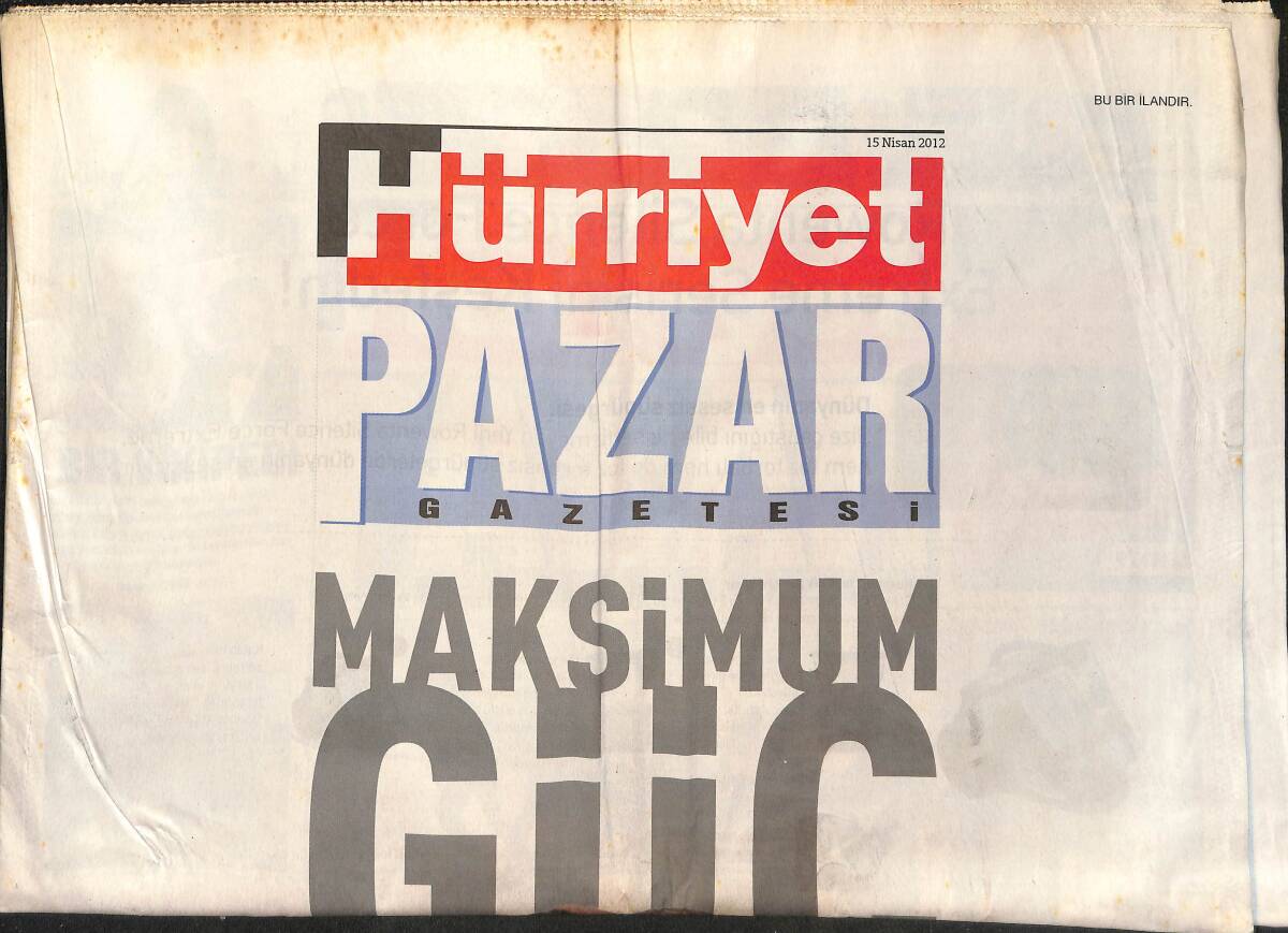 Hürriyet Gazetesi Pazar Eki 15 Nisan 2012 - Murat Boz: Gay Denmesi Beni Bozmaz! - Kararsızlık Atatürk Havalimanı'nı Perişan Etti! GZ137266 - 1