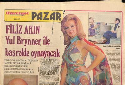 Hürriyet Gazetesi Pazar Eki 16 Ekim 1977 - Filiz Akın Yul Brynner İle Başrolde Oynayacak GZ90990 - 1