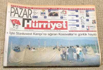 Hürriyet Gazetesi Pazar Eki 18 Nisan 1999 GZ39 - 1