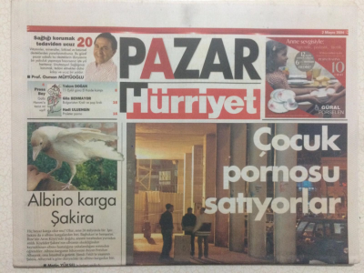 Hürriyet Gazetesi Pazar Eki 2 Mayıs 2004 - Üç Kuruşa Derya Tunayı Da Vurular Asenayı Da GZ23867 - 1