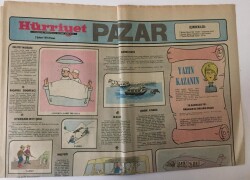 Hürriyet Gazetesi Pazar Eki 2 Şubat 1975 - Robin Moorenin Darbe Romanın Özeti GZ13618 - 2