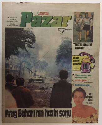 Hürriyet Gazetesi Pazar Eki - 21 Ağustos 1988 - Prag Baharının Hazin Sonu GZ25355 - 1