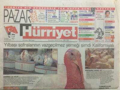 Hürriyet Gazetesi Pazar Eki 22 Aralık 1996 - Beyaz Kendisine Biraz Orta Yolcu Biraz Düzen Adamı Diyor GZ35055 - 1