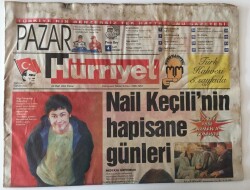 Hürriyet Gazetesi Pazar Eki - 24 Mart 2002 - Nail Keçeli Hapishane Günlerini Ayşe Armana Anlattı GZ43952 - 1