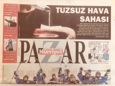 Hürriyet Gazetesi Pazar Eki 28 Mart 2010 - Simitçi,Mendilci Boyacı GZ40119 - 1