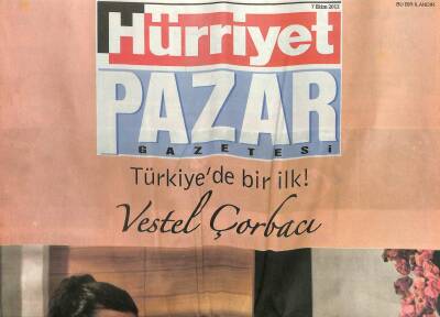 Hürriyet Gazetesi Pazar Eki 7 Ekim 2012 - 007 Bond Tatili, Son Efsane GZ107235 - 1