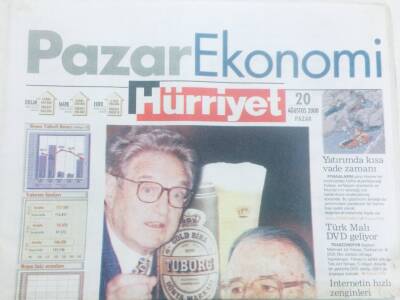 Hürriyet Gazetesi Pazar Ekonomi Eki 20 Ağustos 2000 - İnternetin Hızlı Zenginleri GZ40433 - 1