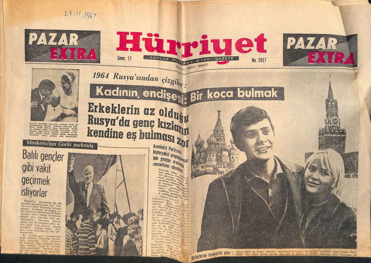 Hürriyet Gazetesi Pazar Extra Eki 29 Kasım 1964 - Padişahın Evlenmesine Engel Olan Sadrazam GZ138234 - 1