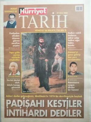 Hürriyet Gazetesi Tarih Eki 27 Ekim 2004 Padişahı Kestiler İntihardı Dediler -GZ44400 - 2