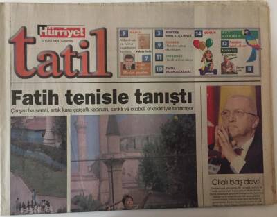 Hürriyet Gazetesi Tatil Eki 12 Eylül 1998 - İstanbul Fatihte Tenisle Tanıştı GZ25222 - 1
