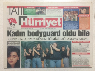Hürriyet Gazetesi Tatil Eki 16 Temmuz 1994 - Kadın Bodyguard Oldu Bile GZ23837 - 1