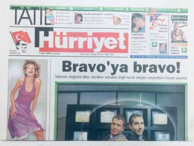Hürriyet Gazetesi Tatil Eki Haydar Dümenin EşiToplumun Yengesiyim 7 Mart 1998 - GZ40905 - 1