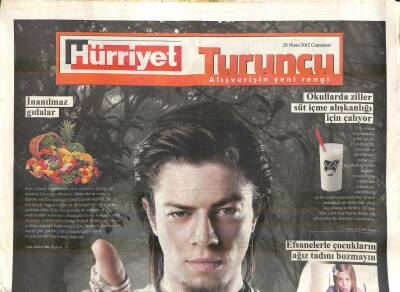 Hürriyet Gazetesi Turuncu Eki 28 Nisan 2012 - Sınav Stresi Ve Ergenlik Geriyor GZ119540 - 1