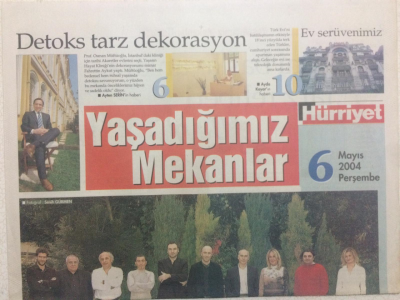 Hürriyet Gazetesi Yaşadığımız Mekanlar Eki - 6 Mayıs 2004 - Yaşam Mühendisleri,Vampir Avcısı Huzuru Evinde Buluyor GZ24457 - 1