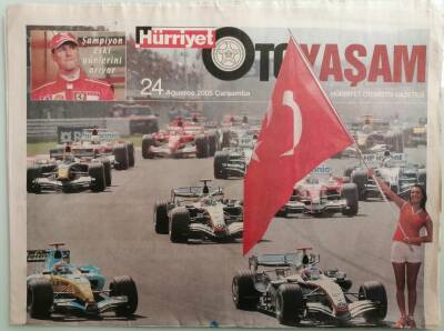 Hürriyet Oto Yaşam Gazetesi 24 Ağustos 2005 Havlı Görünüyor Donanımıyla Dikkat Çekiyor - GZ44147 - 1