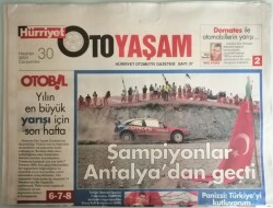 Hürriyet Oto Yaşam Gazetesi 30 Haziran 2004 Otomobilde Yıldız Savaşları -GZ44829 - 2